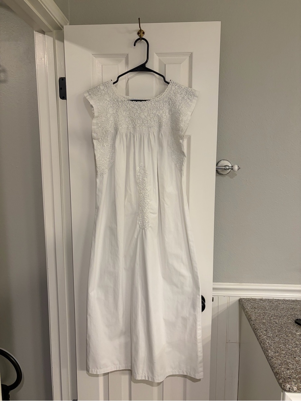 Mi Golondrina White Embroidered Dress Made in Mexico Size Small